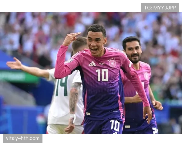 穆西亚拉 vs 伊涅斯塔：小空间突破能力差距在哪